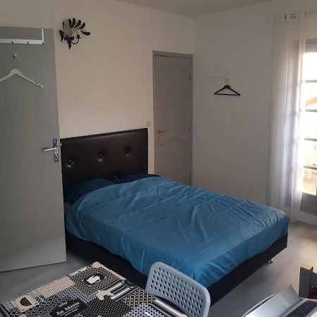 studio pour 3 personnes au calme dans villa Nice Extérieur photo